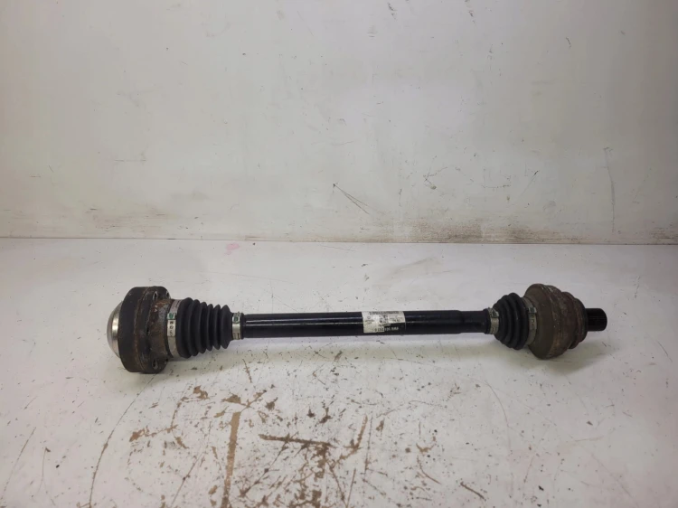 PÓŁOŚ LEWA LUB PRAWA TYŁ AUDI A4 B9 8W0501203E