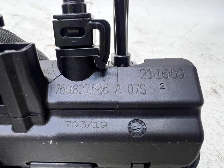 KAMERA COFANIA KLAMKA TYŁ AUDI A6 C8 760827566A