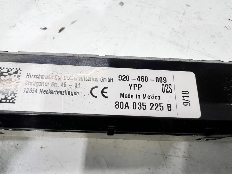 WZMACNIACZ ANTENOWY AUDI Q5 FY 80A035225B