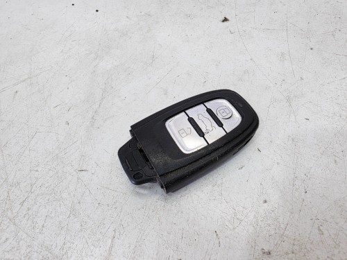 KLUCZYK PILOT AUDI A4 B8 A5 8T Q5 8R 8T0959754D