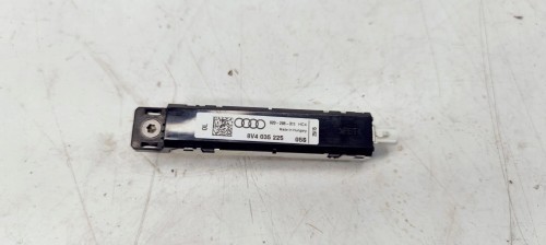 WZMACNIACZ ANTENOWY AUDI A3 8V 8V4035225