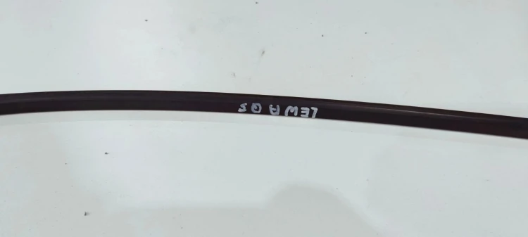 LISTWA MAT LEWA KAROSERYJN AUDI Q5 8R 8R0853703