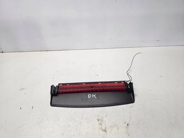 ŚWIATŁO STOP STOPU TRZECIE AUDI A5 8T COUPE 8T0945097