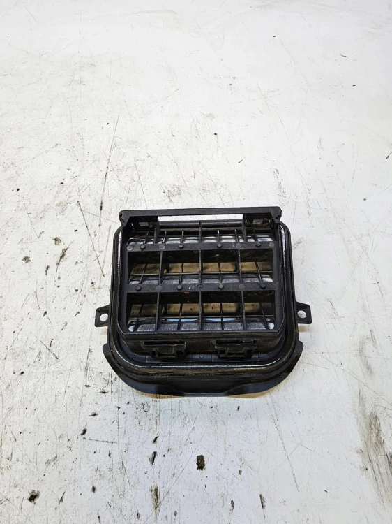 KRATKA POWIETRZA TYŁ AUDI A4 B8 LIFT A5 8K0819181B