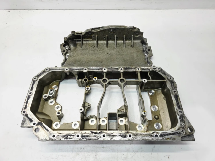 MISKA OLEJOWA PÓŁBLOK AUDI A4 B8 A5 Q5 A6 C7 3.0 TFSI 06E103603BB