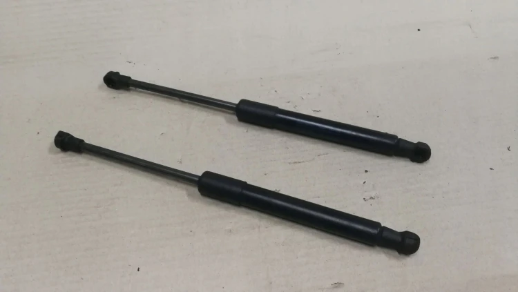 SIŁOWNIK MASKI AUDI Q5 8R0823395A