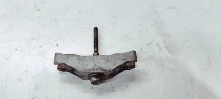 ŚRUBA MOCOWANIE WTRYSKU AUDI VOLKSWAGEN SEAT SKODA 1.6 TDI 03L216