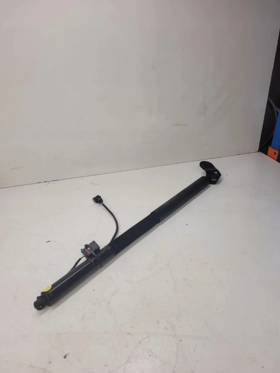 SIŁOWNIK TELESKOP KLAPY TYŁ AUDI A7 4G8827852E
