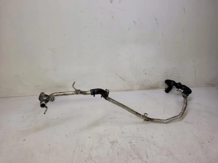 RURA PRZEWÓD WODY AUDI A4 B9 8W0122449Q