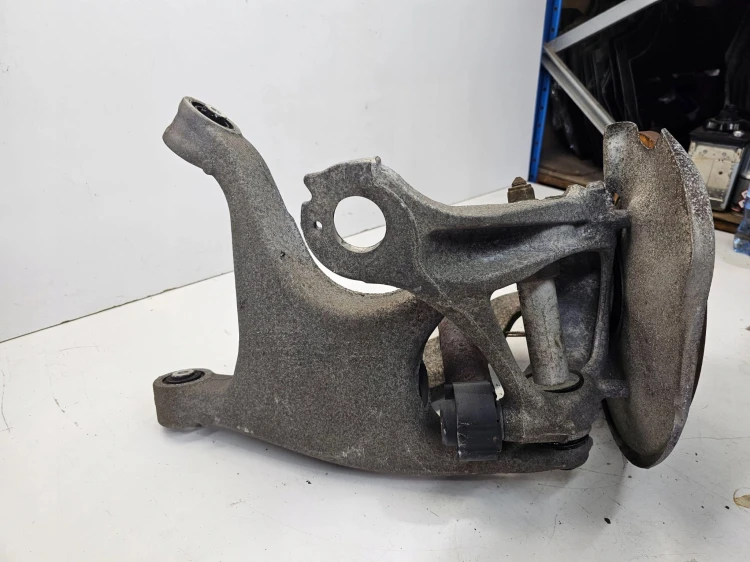 ZWROTNICA LEWY TYŁ AUDI A6 C7 A7 Q5 8R0505311F 4G0505431E