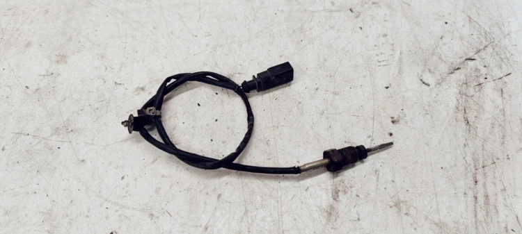 CZUJNIK TEMPERATURY SPALIN AUDI VW 03L906088AQ