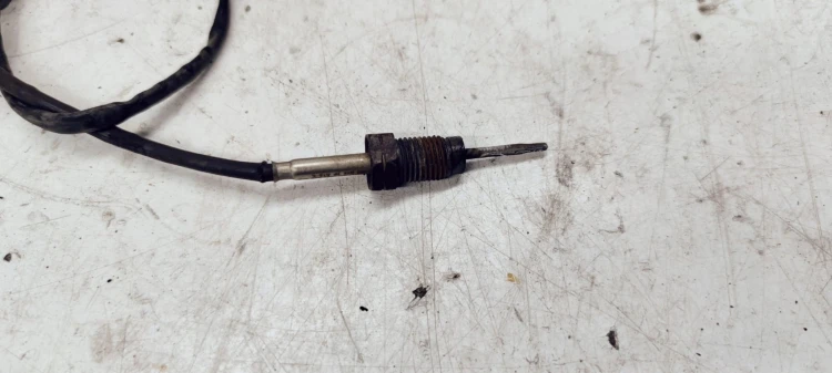 CZUJNIK TEMPERATURY SPALIN AUDI VW 03L906088AQ