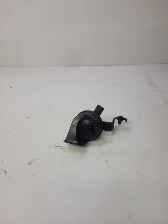 KLAKSON SYGNAŁ AUDI A3 8P LIFT 8P0951229 8P0951223