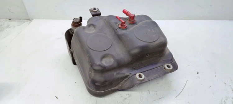 ZBIORNIK PALIWA PŁYNU ADBLUE AUDI A4 B8 8K0131878G