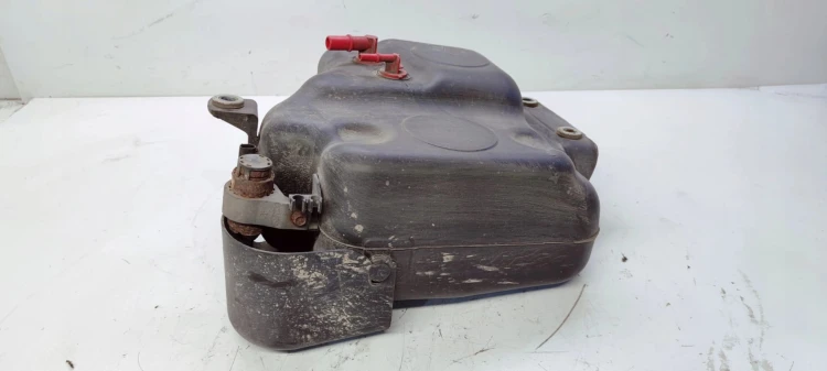 ZBIORNIK PALIWA PŁYNU ADBLUE AUDI A4 B8 8K0131878G