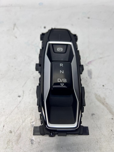 PRZEŁĄCZNIK BIEGÓW AUDI Q4 E-TRON 89A713059C