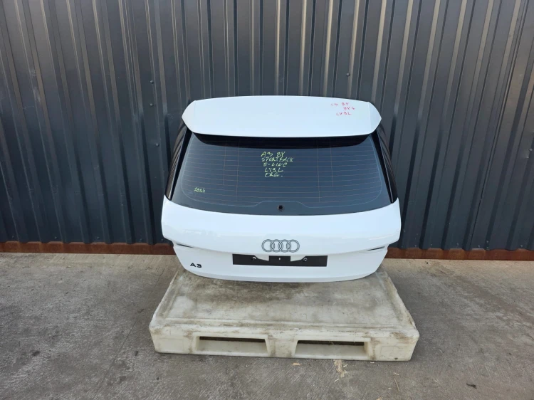 KLAPA TYŁ TYLNA AUDI A3 8Y 8Y4 SPORTBACK LY9L S LINE ORYGINAŁ !!!