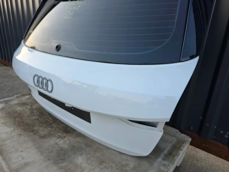 KLAPA TYŁ TYLNA AUDI A3 8Y 8Y4 SPORTBACK LY9L S LINE ORYGINAŁ !!!