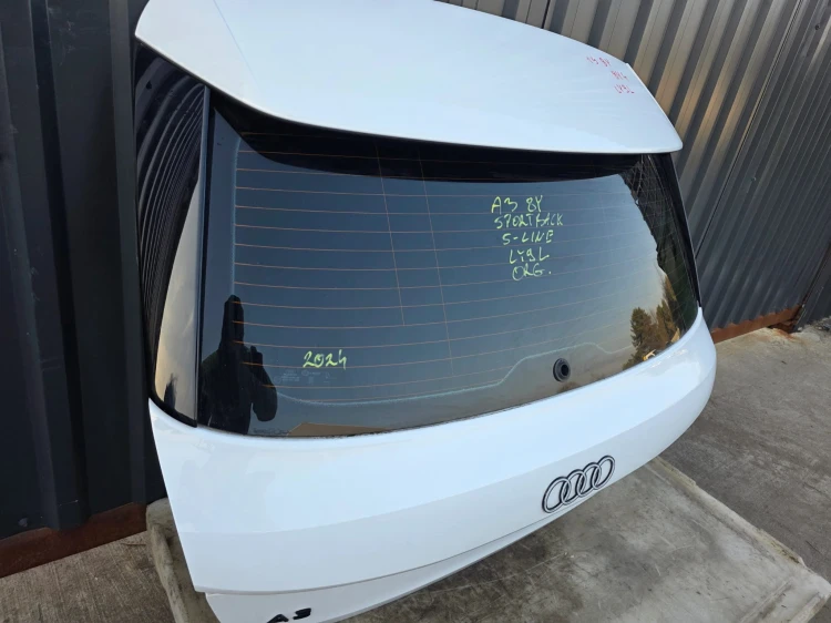 KLAPA TYŁ TYLNA AUDI A3 8Y 8Y4 SPORTBACK LY9L S LINE ORYGINAŁ !!!