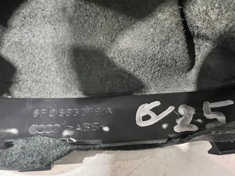 MIESZEK GAŁKA ZMIANY BIEGÓW AUDI A3 8P A1 8X 8P0863279A 6/25 5 BIEGÓW