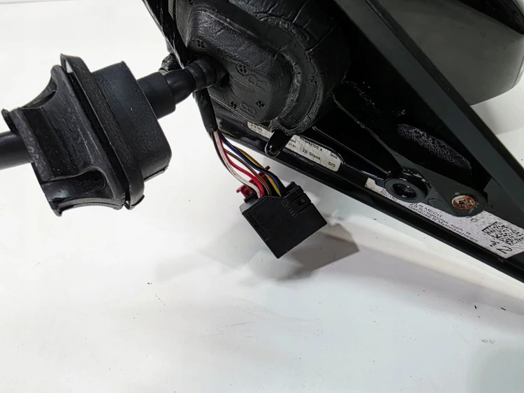 LUSTERKO ZEWNĘTRZNE PRAWE AUDI A6 C7 LY9T 6 PIN UK