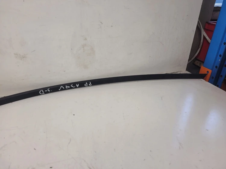 LISTWA MAT PRAWA KAROSERYJNA AUDI A3 8V 8V3853704B