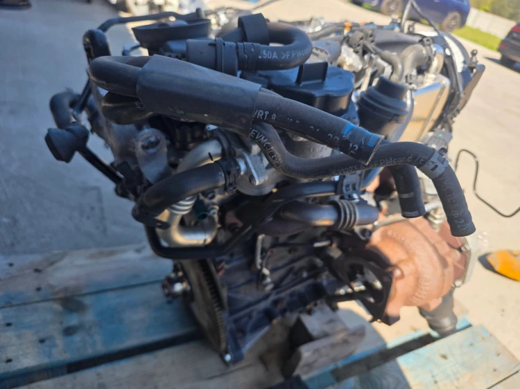 SILNIK KOMPLETNY AUDI A5 8T A4 B8 Q5 SEAT 2.0 TDI CJC CJCB ORYGINAŁ *2 !!!