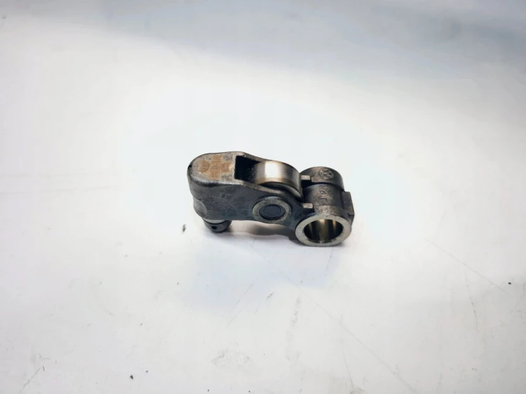 DŹWIGIENKA ZAWORU AUDI VOLKSWAGEN SEAT SKODA 2.0 TDI 03G109411 411