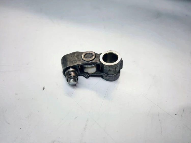 DŹWIGIENKA ZAWORU AUDI VOLKSWAGEN SEAT SKODA 2.0 TDI 03G109411 411