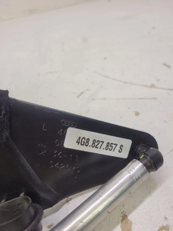 SIŁOWNIK ZAWIAS KLAPY LEWY TYŁ AUDI A7 4G8827857S