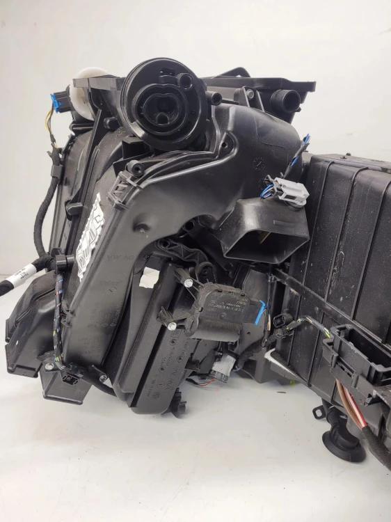 NAGRZEWNICA KOMPLETNA AUDI A3 8P LIFT 8P1820003H