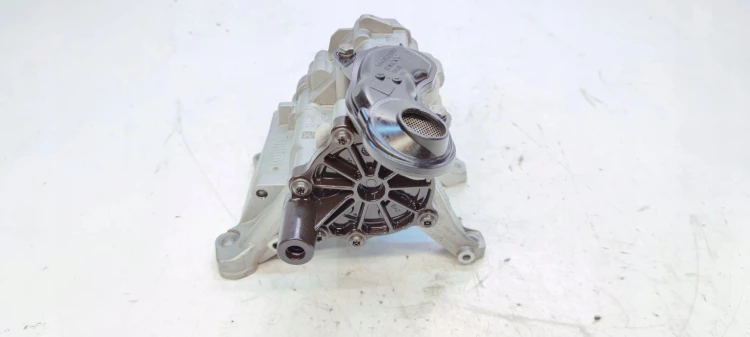 POMPA OLEJU BMW F36 430I B48B20B 252KM 7624135