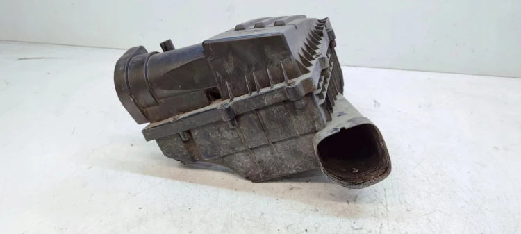 OBUDOWA FILTRA POWIETRZA AUDI A3 8P VOLKSWAGEN SEAT SKODA 3C0129607BC OK