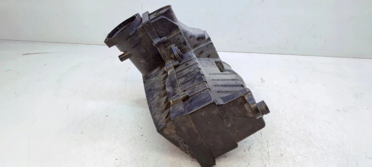 OBUDOWA FILTRA POWIETRZA AUDI A3 8P VOLKSWAGEN SEAT SKODA 3C0129607BC OK