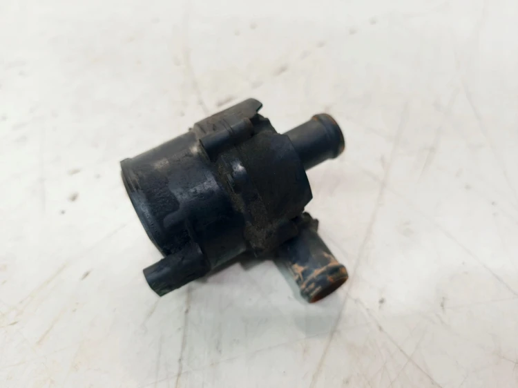 DODATKOWA POMPA WODY ZAWÓR AUDI A4 B8 A5 A6 C7 A7 5G0965567