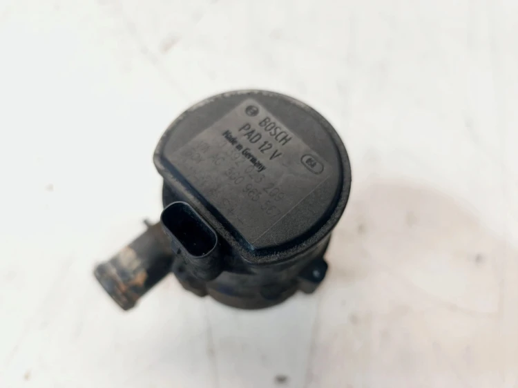 DODATKOWA POMPA WODY ZAWÓR AUDI A4 B8 A5 A6 C7 A7 5G0965567