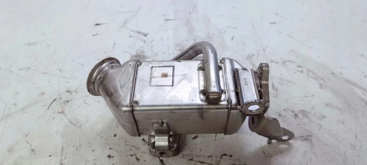 CHŁODNICA SPALIN EGR AUDI A6 C8 2.0 TDI 05L131512