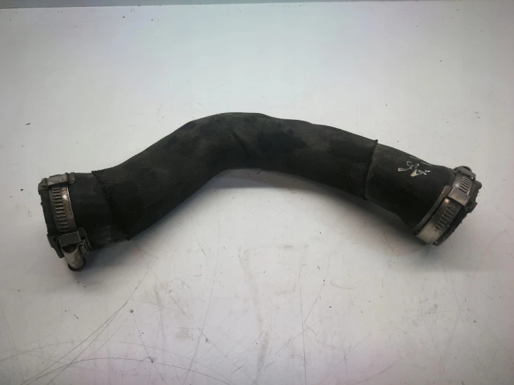 RURA WĄŻ INTERCOOLERA AUDI A6 C6 4F0145943G