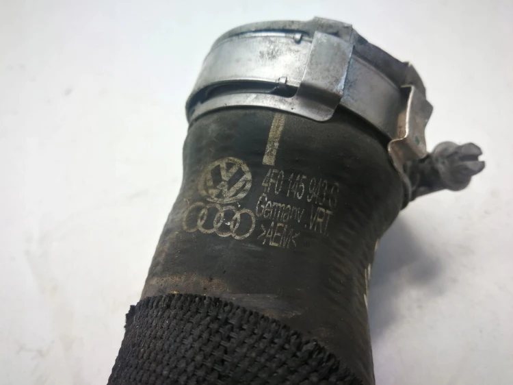 RURA WĄŻ INTERCOOLERA AUDI A6 C6 4F0145943G