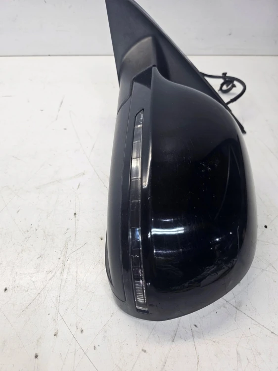 LUSTERKO ZEWNĘTRZNE LEWE AUDI Q3 8U 6 PIN LY9B UK