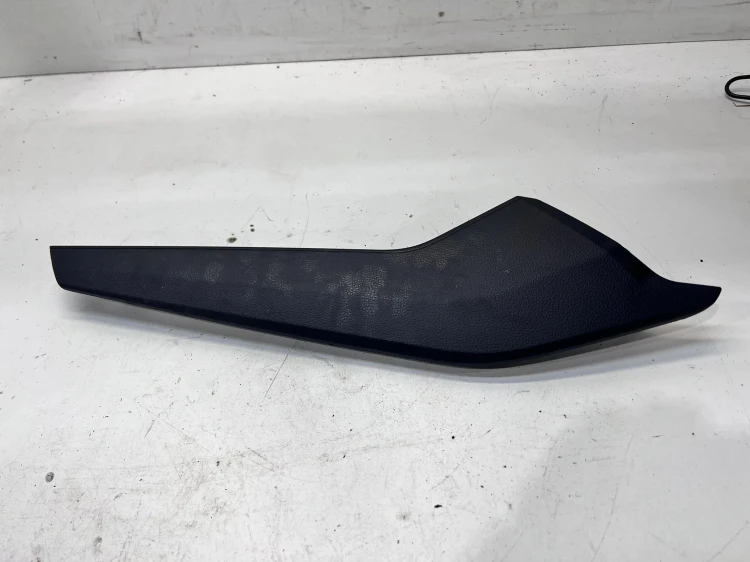 OSŁONA ZAŚLEPKA TUNELU PRAWA AUDI Q5 FY 80A 80B863306