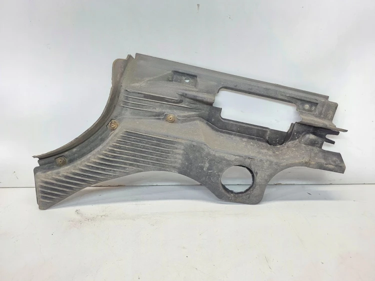 OSŁONA PŁYTA PODWOZIA PRAWY TYŁ AUDI Q5 8R 8R0825216A ORYGINAŁ *5*