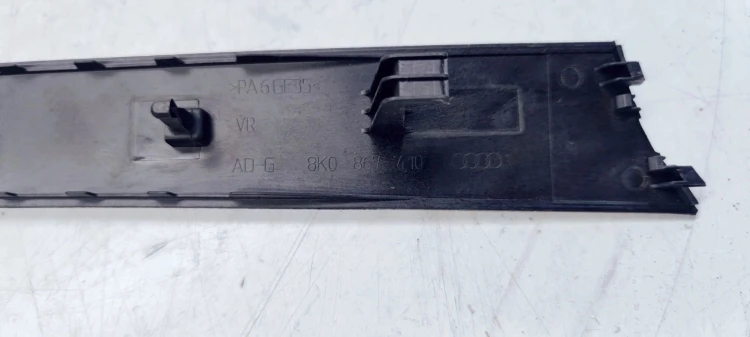 LISTWA DEKOR DRZWI AUDI A4 B8 PRAWY P 8K0867410 RY