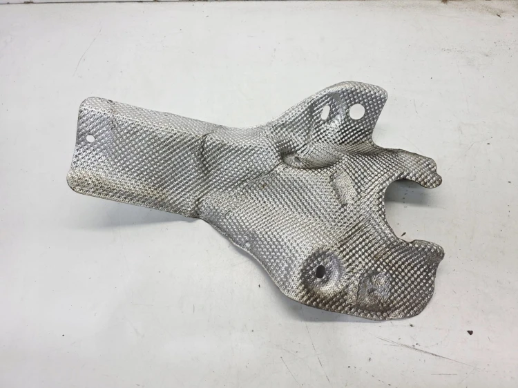 OSŁONA TERMICZNA LEWA AUDI Q5 FY 80B804163