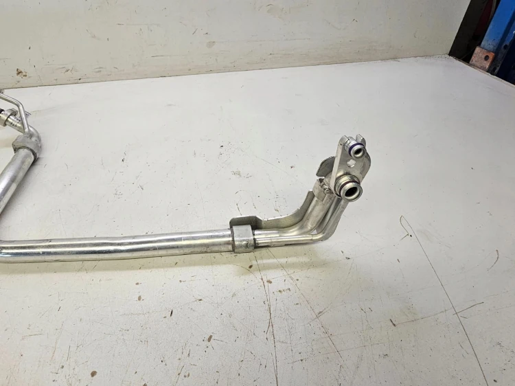 PRZEWÓD WĄŻ KLIMATYZACJI AUDI Q3 F3 5QB816738A