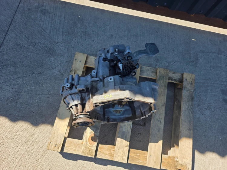 SKRZYNIA BIEGÓW AUDI VW SEAT SKODA MANUALNA 1.6 TDI PTU ORYGINAŁ !!!