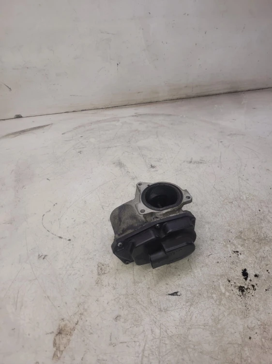 ZAWÓR EGR AUDI A3 8P VW SEAT 143 KM 03L131501E
