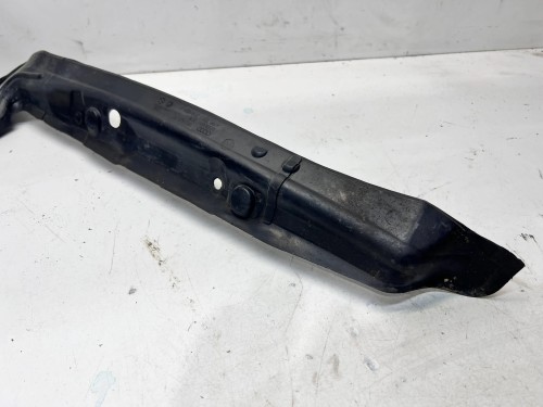 WYGŁUSZENIE BŁOTNIKA LEWE AUDI A4 B8 8K0821111C