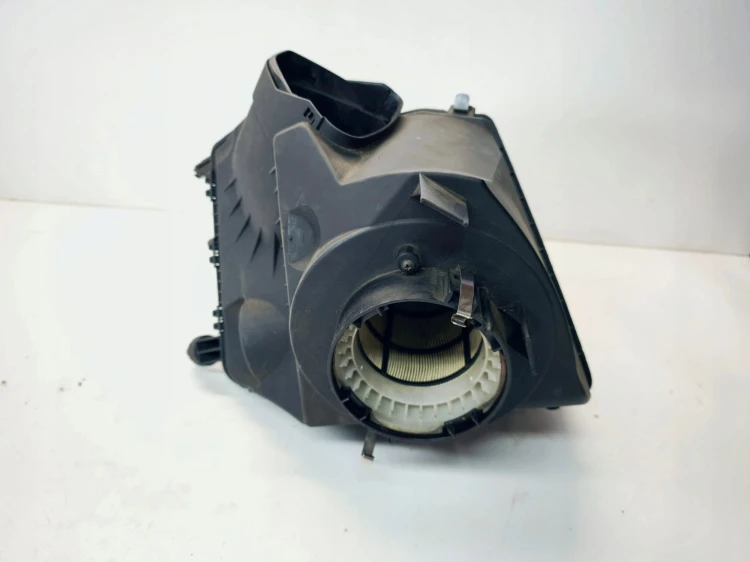 OBUDOWA FILTRA POWIETRZA AUDI A6 C6 3.0 TDI 4F0133837H