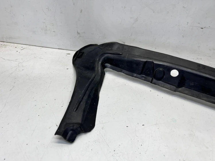 WYGŁUSZENIE BŁOTNIKA LEWE AUDI A4 B8 8K0821111C